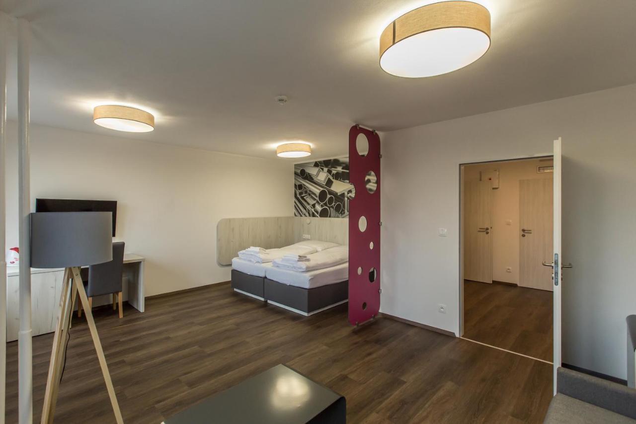 Hotel Garni Vsb Острава Екстер'єр фото